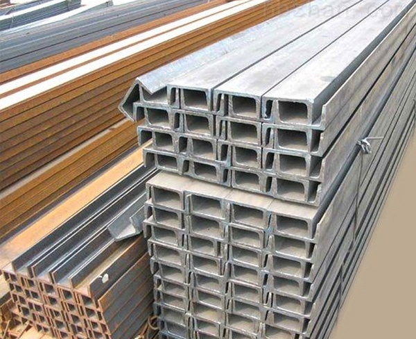 合肥槽鋼應該如何放置才是正確的呢？